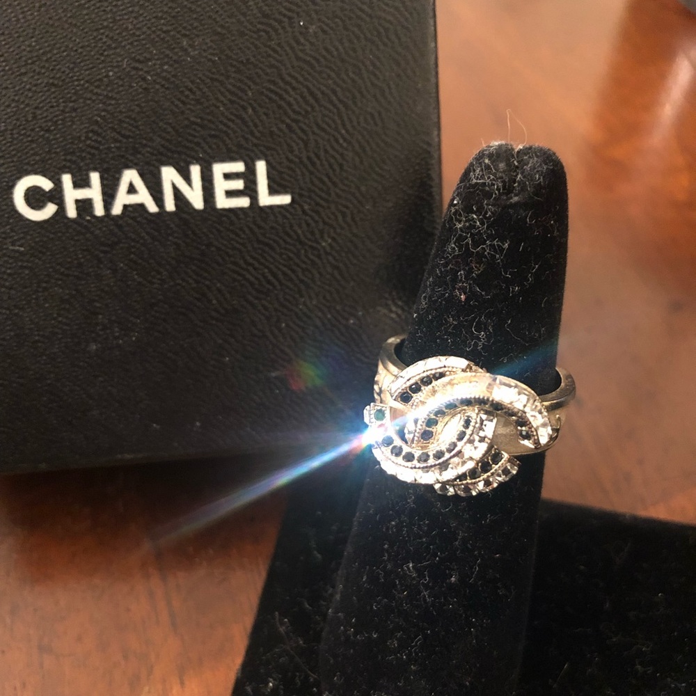 CHANEL RING